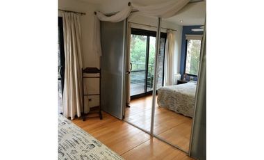 Casa con 4 ambientes vista al golf c/ pileta Sierra de los Padres