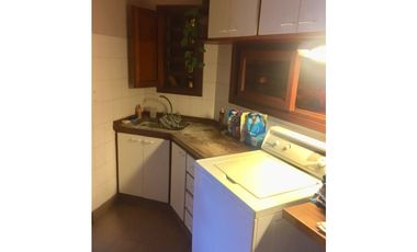 Casa en barrio Los Troncos