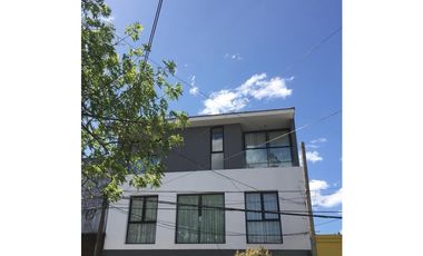 Excelente PH en barrio San Juan