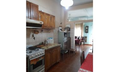 CASA Y LOCAL A LA VENTA EN ASCONAPE AL 1800, PASO DEL REY