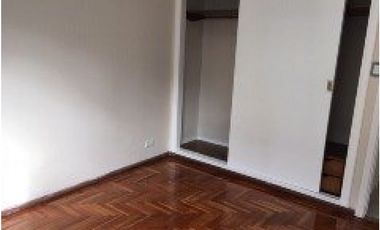 Departamento zona Plaza Colón