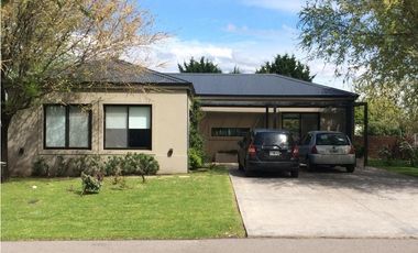 Casa 4 ambientes c/ pileta en Rumencó