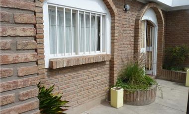 DEPTO TEMPORARIO Aire/Acond. - VILLA CARLOS PAZ. Para 4/5 Personas