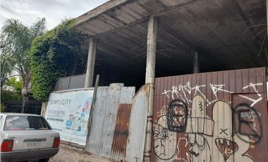 IMPORTANTE LOSA CON DOS LOCALES A TERMINAR EN VENTA. SOBRE J M PAZ