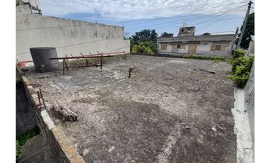 IMPORTANTE LOSA CON DOS LOCALES A TERMINAR EN VENTA. SOBRE J M PAZ