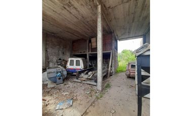 IMPORTANTE LOSA CON DOS LOCALES A TERMINAR EN VENTA. SOBRE J M PAZ