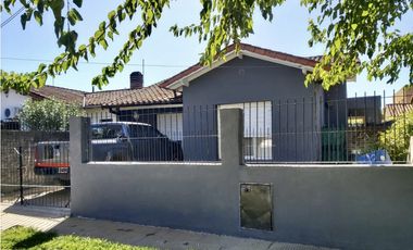 Solido Chalet Reciclado