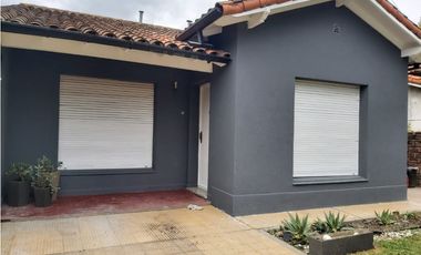 Solido Chalet Reciclado