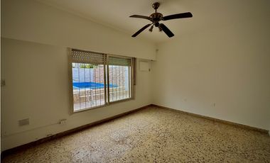 Venta Casa Centrica Dr Muñiz 220