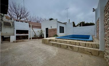 Venta Casa Centrica Dr Muñiz 220