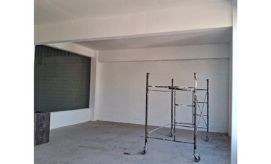 GALPON EXCEPCIONAL EN ITUZAINGO EN ALQUILER