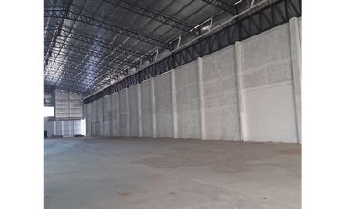 GALPON EXCEPCIONAL EN ITUZAINGO EN ALQUILER