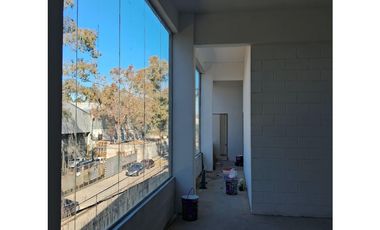 GALPON EXCEPCIONAL EN ITUZAINGO EN ALQUILER