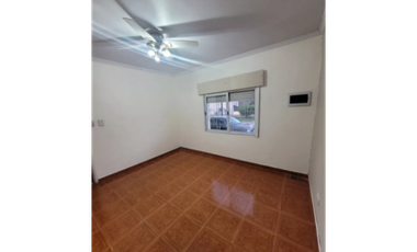 CASA 3 AMB. APTA CREDITO CASTELAR