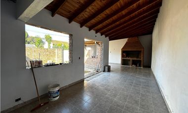 Casa en Venta en el Barrio Luz y Fuerza, Luján