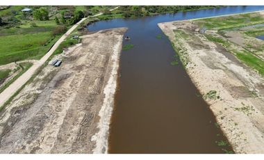 Lote en venta en  Villa Paranacito