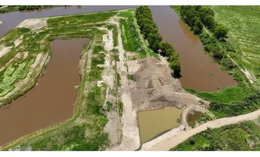 Lote en venta en  Villa Paranacito