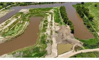 Lote en venta en  Villa Paranacito