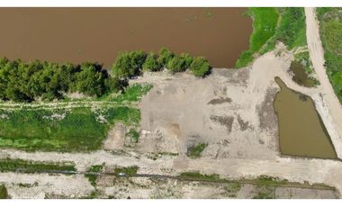 Lote en venta en  Villa Paranacito