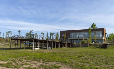 Lote Central en Venta Barrio Cerrado Los Juncos K6