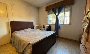 Casa a la venta en Olivera, Luján