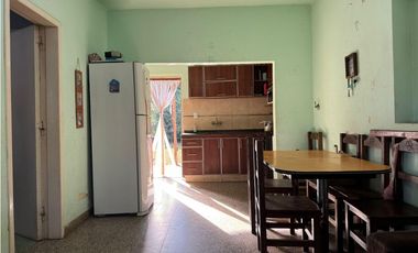 Casa a la venta en Olivera, Luján