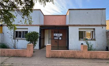 Casa a la venta en Olivera, Luján