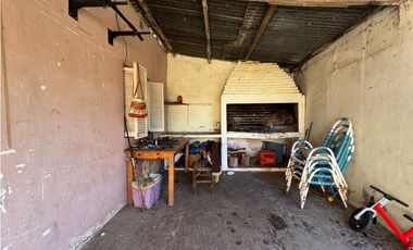 Casa a la venta en Olivera, Luján