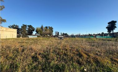 Lote en Venta en el Barrio La Marina 2