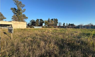 Lote en Venta en el Barrio La Marina 2