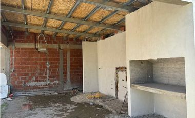 Casa en venta en el Barrio cerrado Los juncos