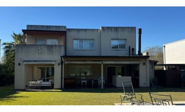 CASA EN VENTA BARRIO SAN MATIAS