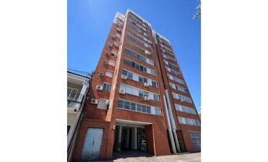 🚀Departamento 4 dormitorios Ed.Centauro 7 – Rivadavia 1483