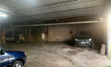 Venta Esquina Colon y J.B Justo