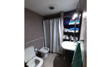 CHALET DOS PLANTAS EN VENTA. BARRIO AERONAUTICO - ITUZAINGO