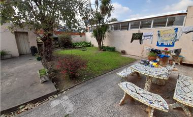 CHALET DOS PLANTAS EN VENTA. BARRIO AERONAUTICO - ITUZAINGO