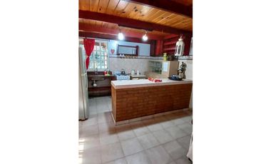 Casa en PASO DE LA PATRIA