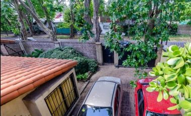 CASA EN PARQUE LELOIR