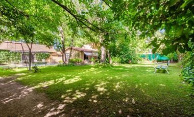 CASA EN PARQUE LELOIR
