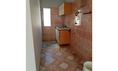 se vende complejo habitacional de 6 departamentos usd 190.000 dólares