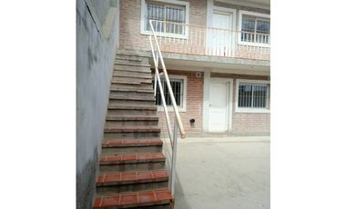 se vende complejo habitacional de 6 departamentos usd 190.000 dólares