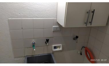 Se vende casa en b° comercio 1 de 3 dormitorios U$D 75.000 dólares