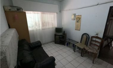 Casa sobre Triunvirato