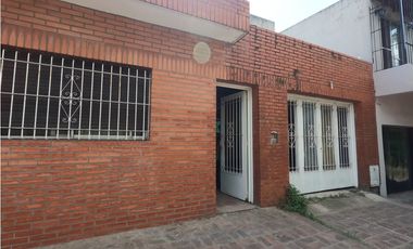 Casa sobre Triunvirato