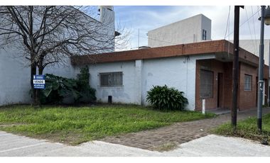 Casa sobre Triunvirato