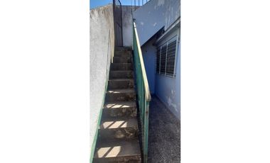 DEPTO EN P. A. EN ALQUILER. USO COMERCIAL. ITUZAINGO NORTE