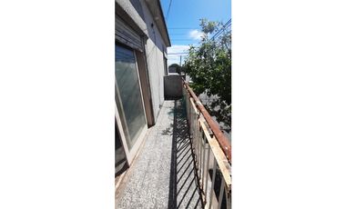 DEPTO EN P. A. EN ALQUILER. USO COMERCIAL. ITUZAINGO NORTE