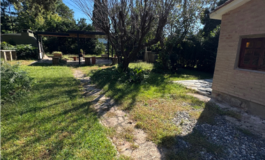 Casa De 2 Dormitorios A Media Cuadra de Av. San Martín - Río Ceballos