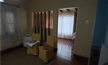 Casa De 2 Dormitorios A Media Cuadra de Av. San Martín - Río Ceballos