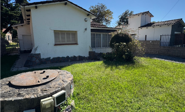 Casa De 2 Dormitorios A Media Cuadra de Av. San Martín - Río Ceballos